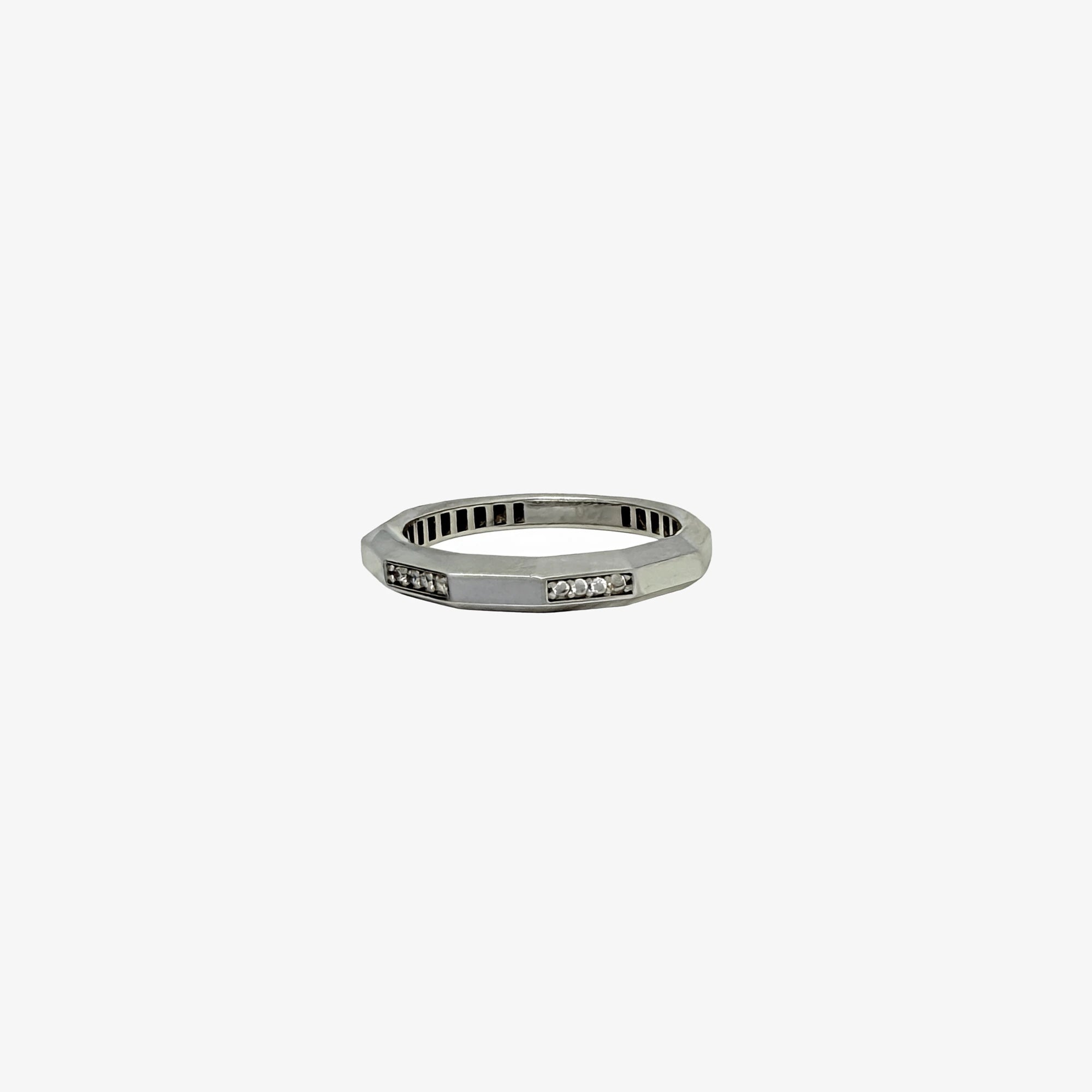 18K White Gold Wedding Band (O 71/2)
