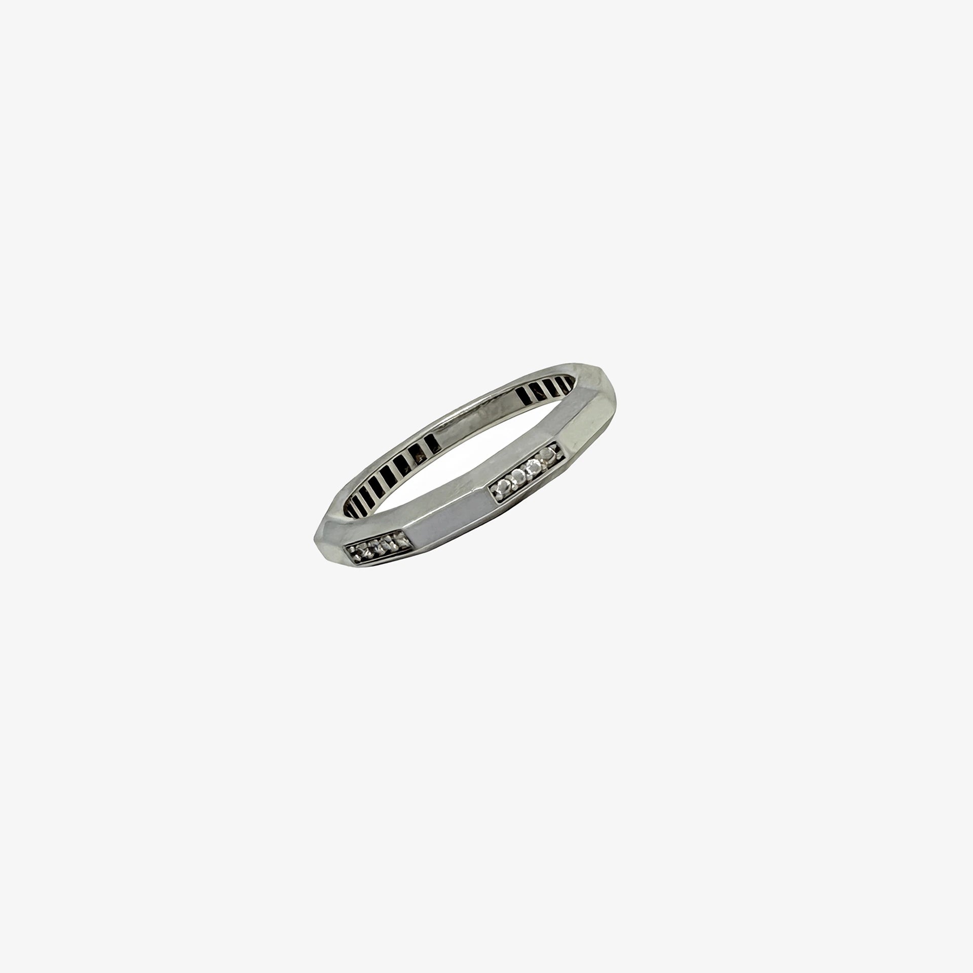 18K White Gold Wedding Band (O 71/2)