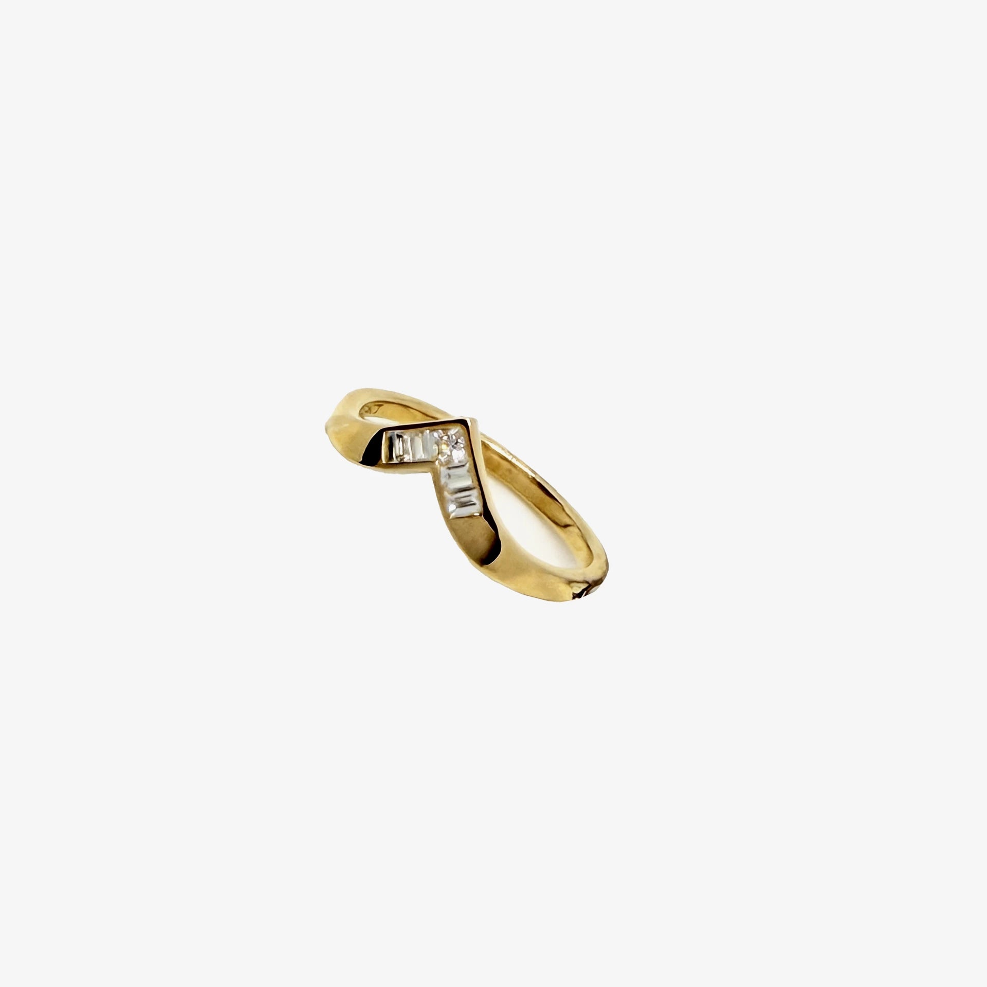 9K Gold Diamond Wedding Band