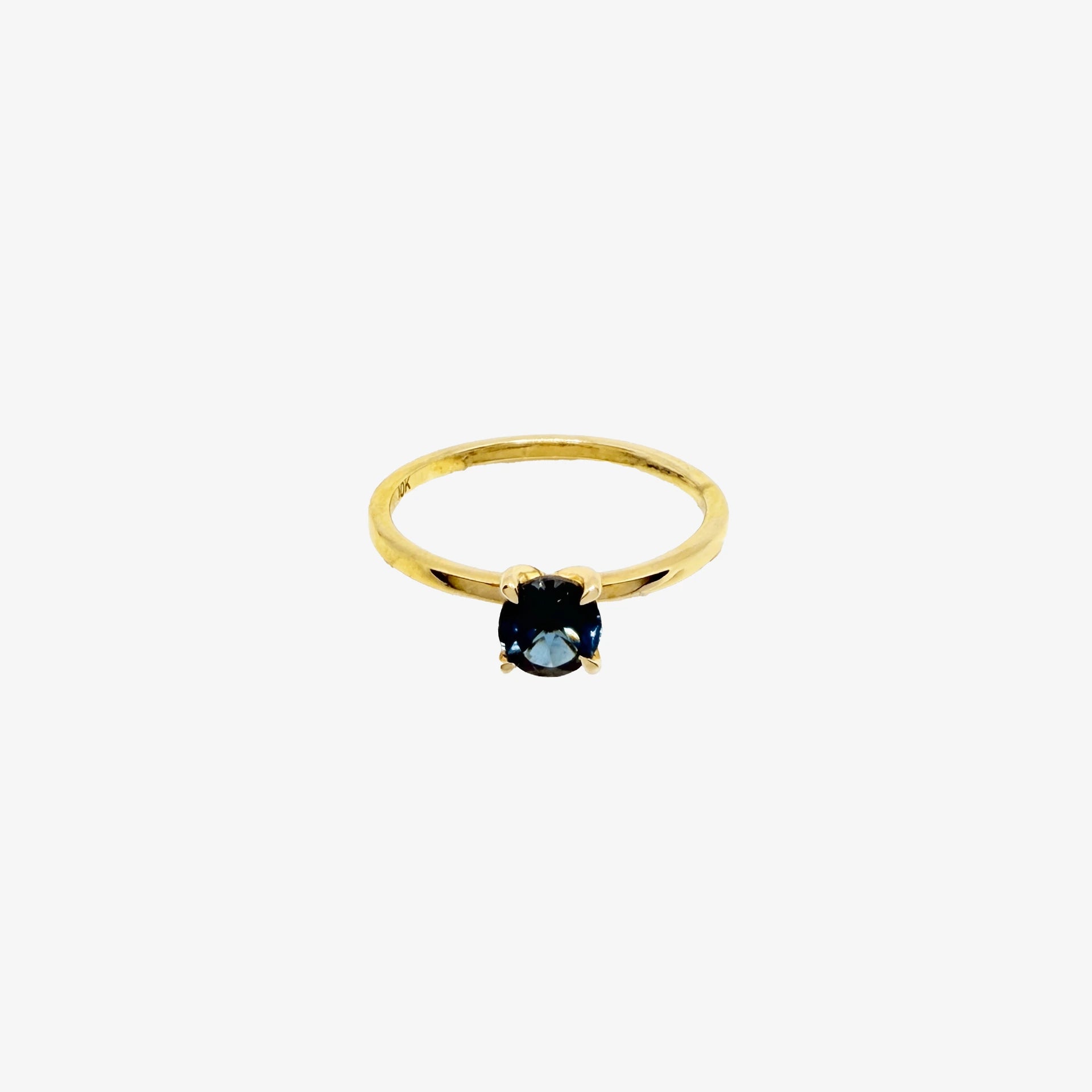 9K London Blue Topaz Ring