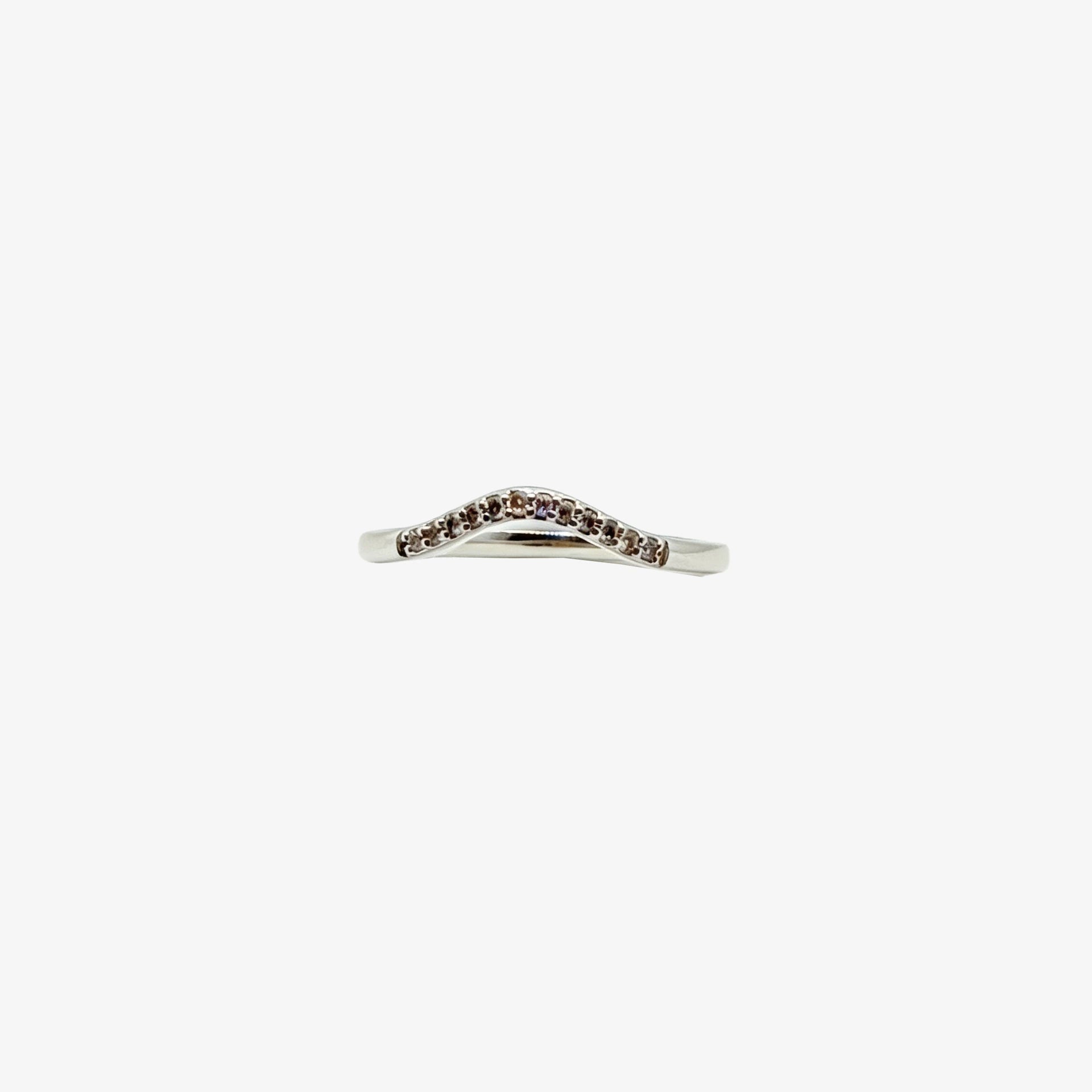 9K White Gold Diamond Curved Weddings Band