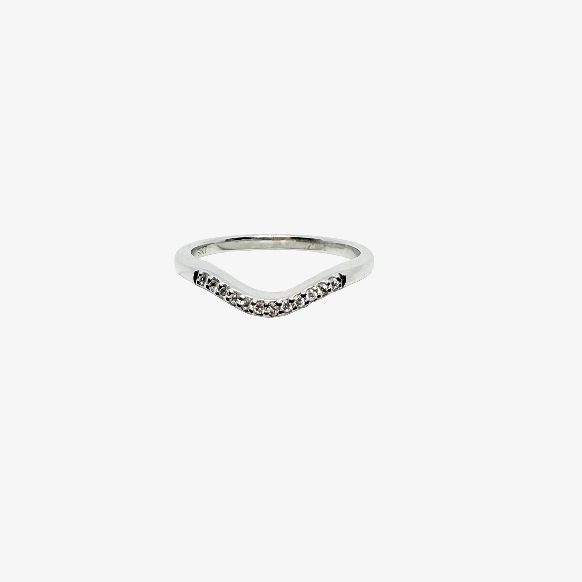 9K White Gold Diamond Curved Weddings Band