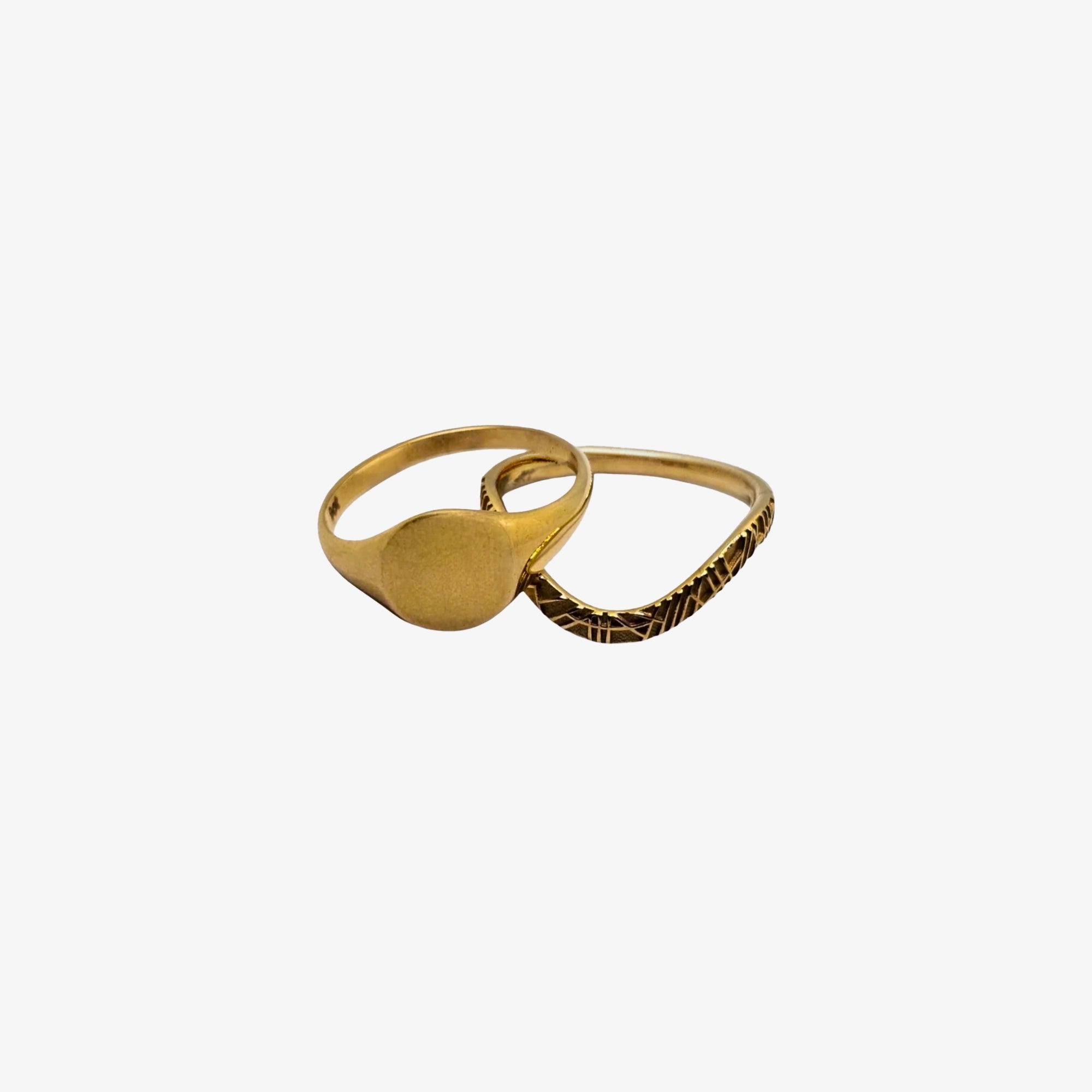 9K Round Signet Ring